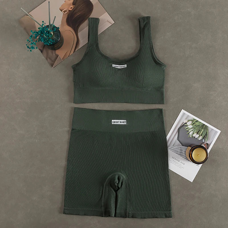 Conjunto de Yoga sin costuras para mujer, trajes de entrenamiento para Fitness, Sujetador deportivo, Leggings de cintura alta, ropa de gimnasio Sexy con escote en V profundo, nueva ropa deportiva 2024