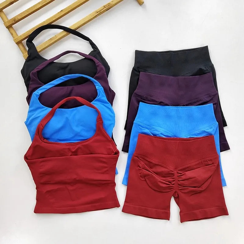 Conjunto de gimnasio de 2 piezas para Yoga para mujer, Tops con cuello Halter y espalda descubierta, pantalones cortos sin costuras de cintura alta, traje de gimnasio, sujetadores deportivos, ropa deportiva, conjuntos de entr