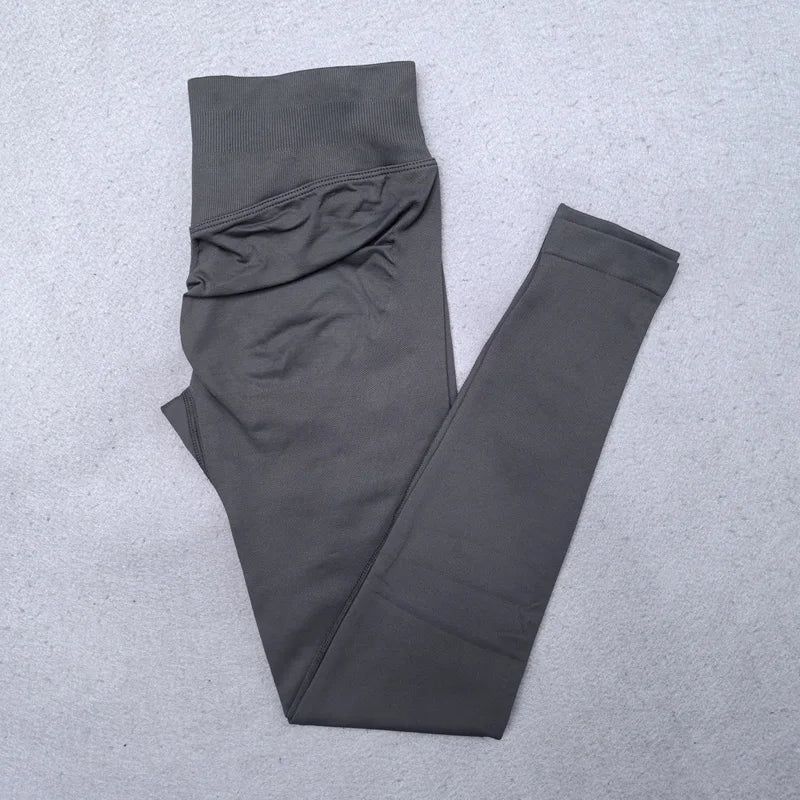 Nuevo conjunto de Yoga sin costuras, ropa de gimnasio para mujer, Legging acolchado, camiseta sin mangas, trajes de entrenamiento, ropa deportiva para Fitness, trajes