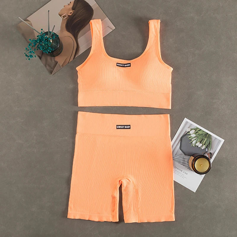 Conjunto de Yoga sin costuras para mujer, trajes de entrenamiento para Fitness, Sujetador deportivo, Leggings de cintura alta, ropa de gimnasio Sexy con escote en V profundo, nueva ropa deportiva 2024
